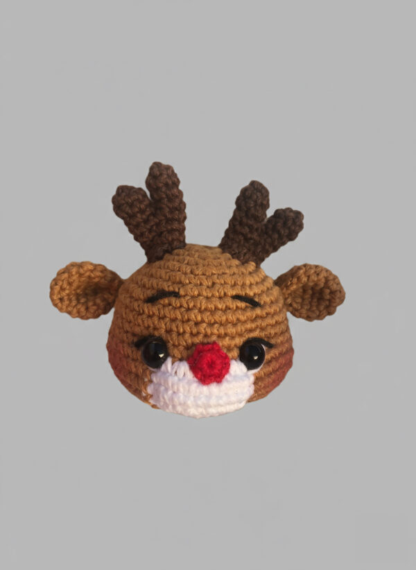 Amigurumi de Esfera Navidena de Reno