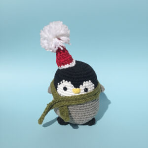 Amigurumi Navideño de Pinguino
