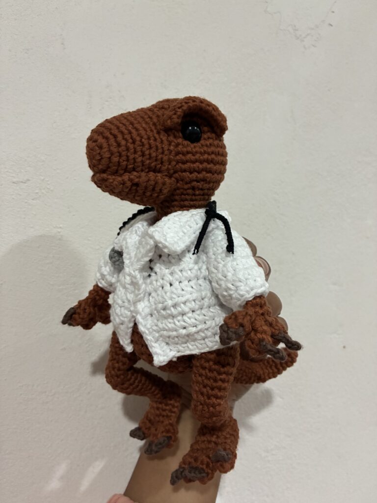 Amigurumi de Doctor Dinosaurio